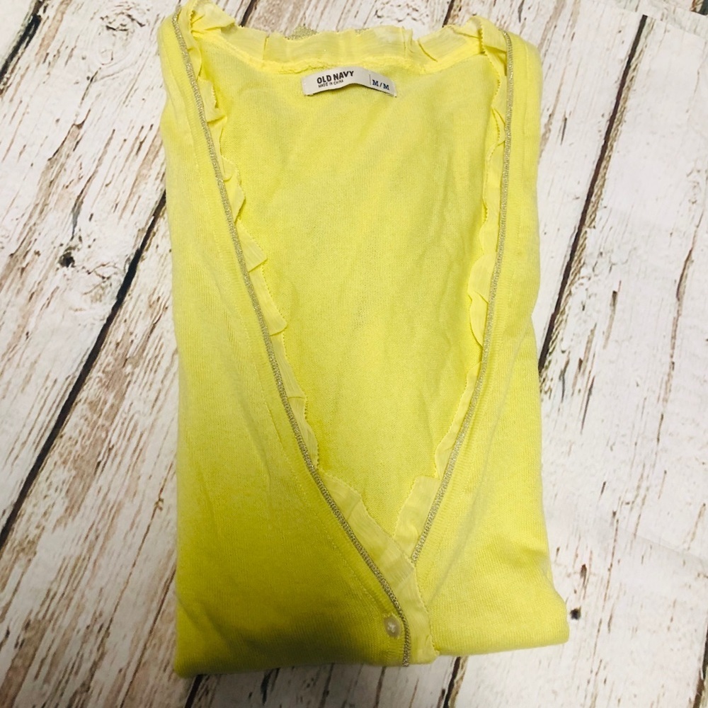 ✨Old Navy Light Yellow Cardigan Medium ✨ - Picture 6 of 6